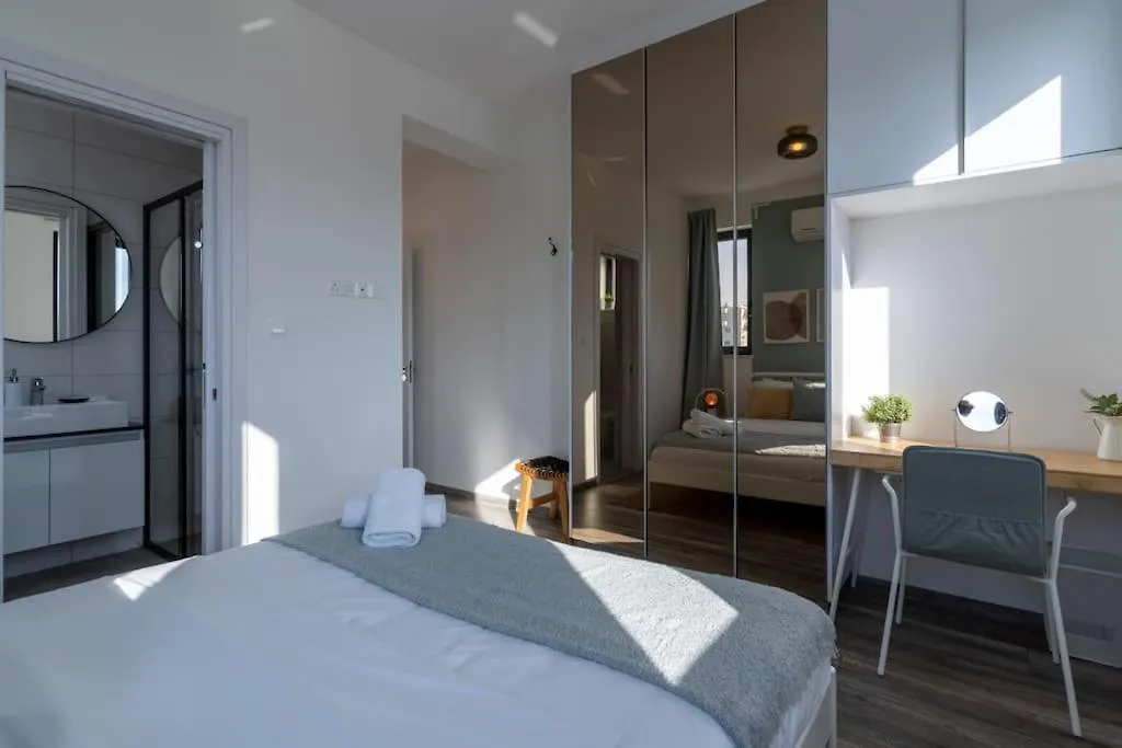 Thalassa 2-Bedroom Apartment In Larnaca